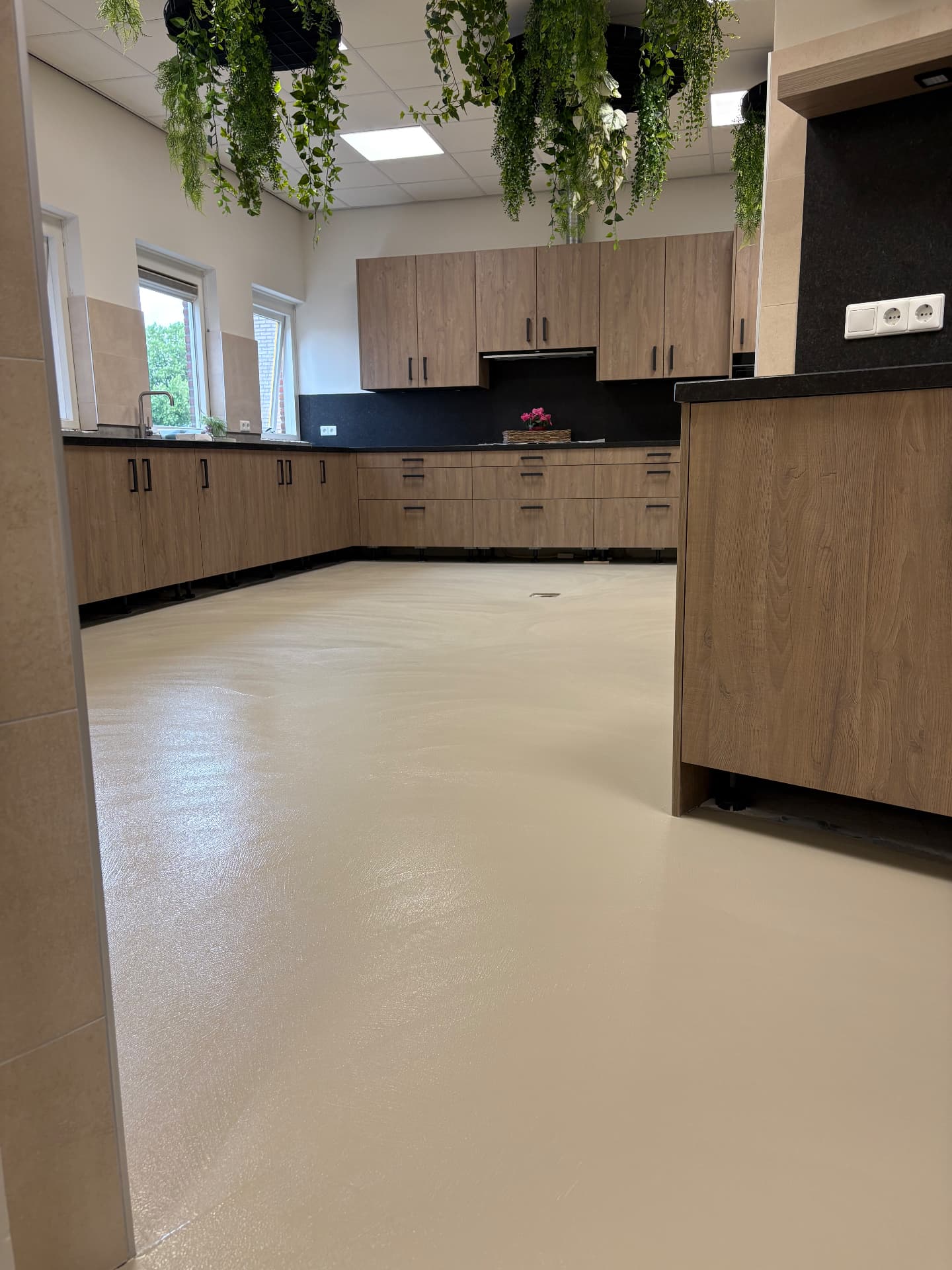 Betonciré vloer in Enter